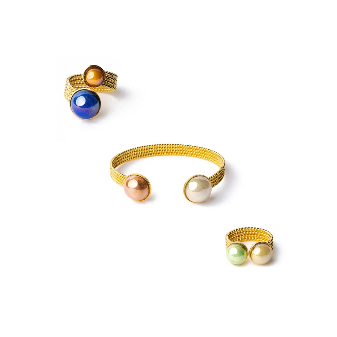 Bracelet and earrings form the Drop collection