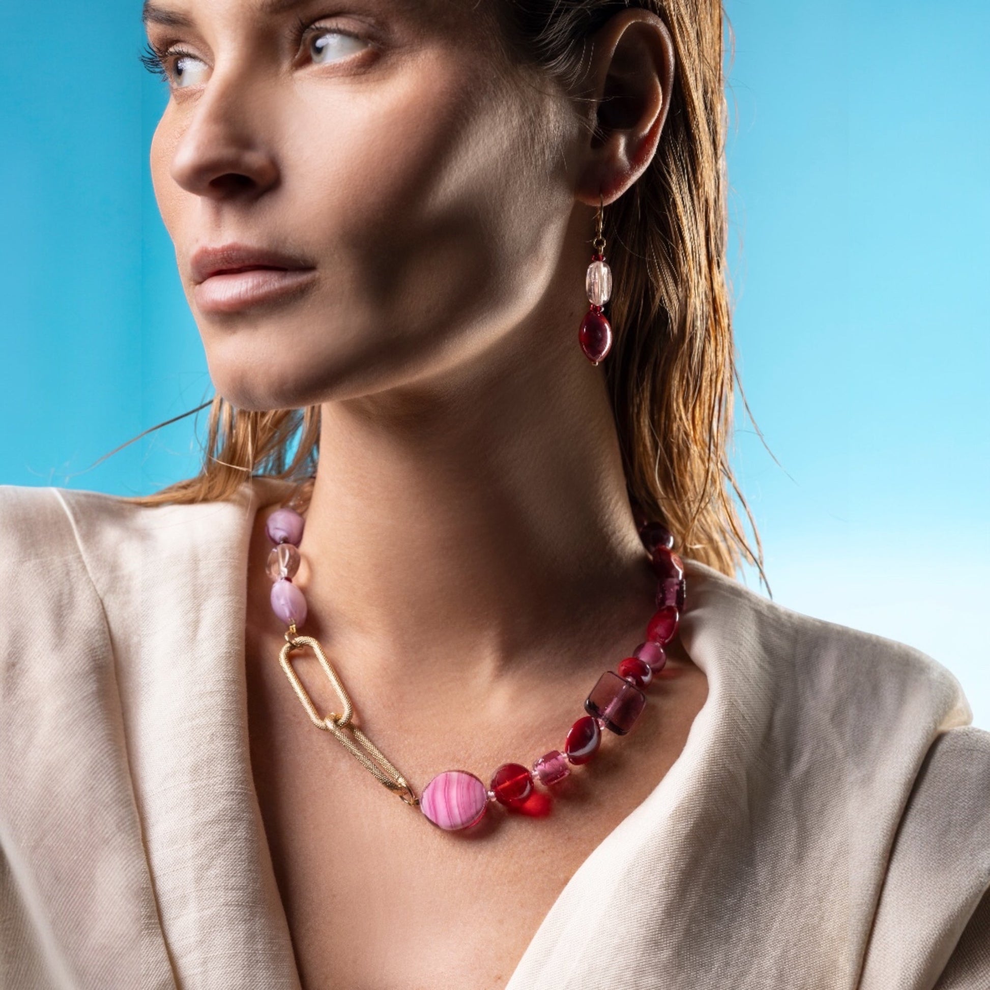 MurrinaMurano.us Murano glass drop earrings in pink and red hues, handcrafted in Italy with 18KT gold finish.
